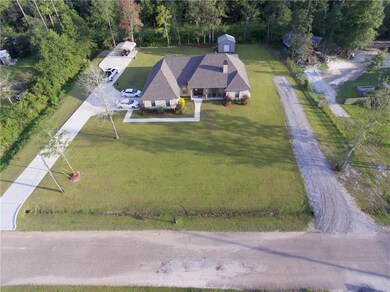 38172 Joan Dr, Pearl River, LA 70452 - photo 2