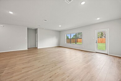 3204 Kingdom Dr, Denton, TX 76208 - photo 7