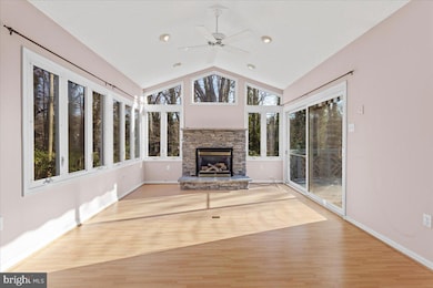 13021 Victoria Heights Dr, Bowie, MD 20715 - photo 3