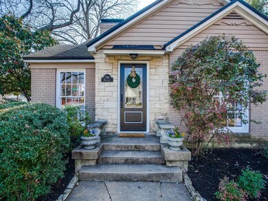 5746 Monticello Ave, Dallas, TX 75206 - photo 3