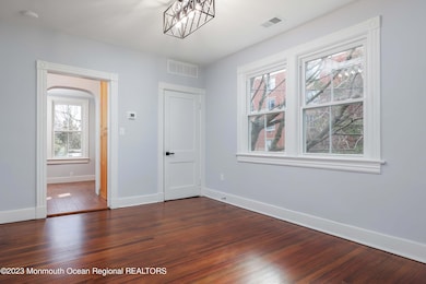 13 Memorial Pkwy, Atlantic Highlands, NJ 07716 - photo 4