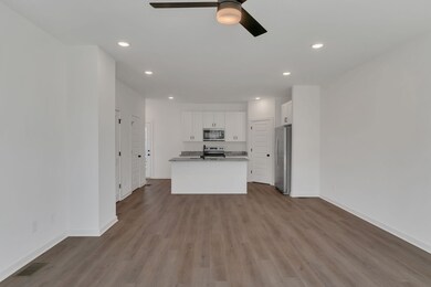 308 Cedar St unit 2, Lebanon, TN 37087 - photo 7