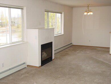 890 E 75th Ct unit C, Anchorage, AK 99518 - photo 5