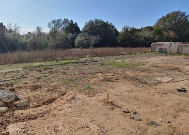 1738 Yaupon Trail Ct, Alvin, TX 77511 - photo 4