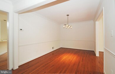 2083 Gillen Ln, Falls Church, VA 22043 - photo 6