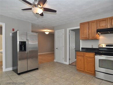 902 Main St, West Warwick, RI 02893 - photo 5