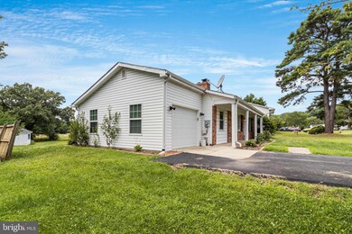 35731 Golf Course Dr, Mechanicsville, MD 20659 - photo 4