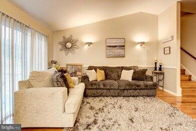 12218 Kings Arrow St, Bowie, MD 20721 - photo 3