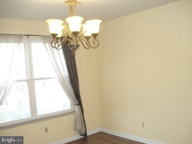 629 Burlington Ct, Edgewood, MD 21040 - photo 5