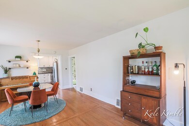 1120 Ekhart-08