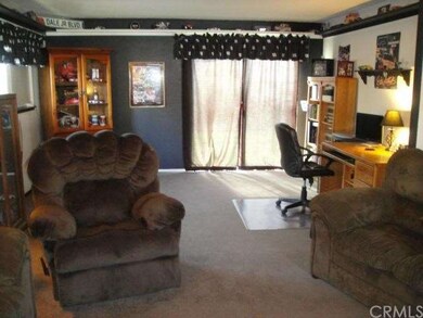 Extended Den/Office/Living Area