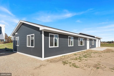 7683 Rolling Meadows Cir, Pine City, MN 55063 - photo 2