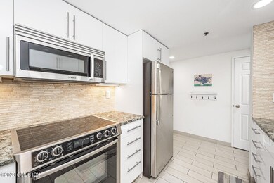 The Biltmore unit 904, Stamford, CT 06901 - photo 7