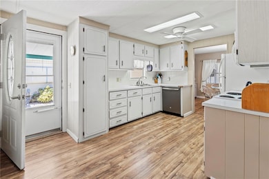 808 53rd Ave E unit 184J, Bradenton, FL 34203 - photo 4