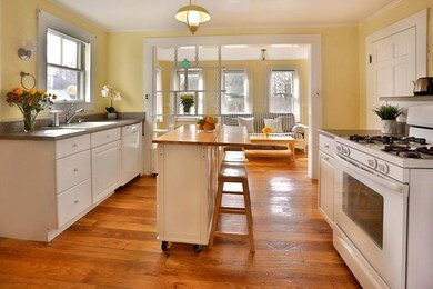 89 Storey Ave, Newburyport, MA 01950 - photo 6