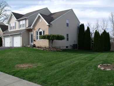 2131 Briarwood Dr, Coplay, PA 18037 - photo 4