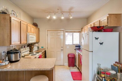 07-3776 Bella Sol Dr - www.lystpros.com