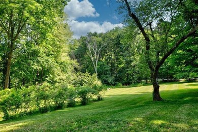 151 Fruit St, Hopkinton, MA 01748 - photo 2