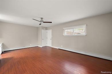 307 Ladd Rd unit 1, Walled Lake, MI 48390 - photo 5