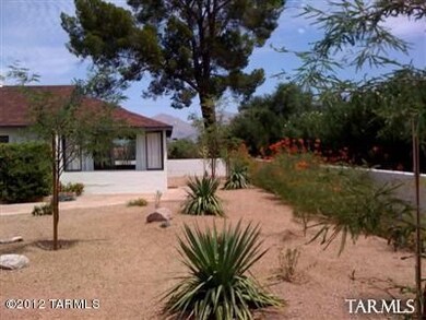 2308 E Prince Rd, Tucson, AZ 85719 - photo 2