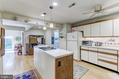 28 Seminary Dr, Lutherville Timonium, MD 21093 - photo 7