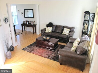 2508 Country Oak Ct, Odenton, MD 21113 - photo 6