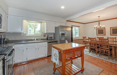 4 Kitchen