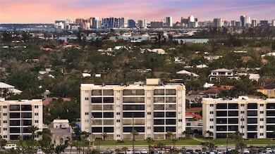 Steps to the beach with your own private parking space! No stress searching for beach parking!