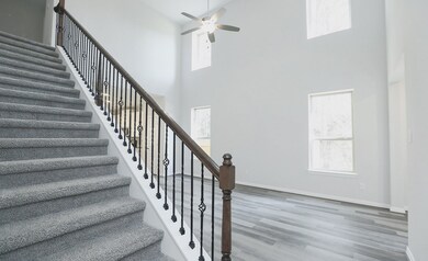 4550 Pinehurst Trace Dr, Pinehurst, TX 77362 - photo 4