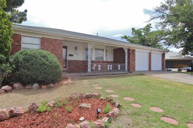 1606 Juniper Dr, Alamogordo, NM 88310 - photo 2