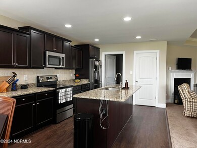 1003 Flounder Run, New Bern, NC 28562 - photo 5