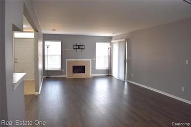 3609 Tremonte Cir N unit 309, Rochester, MI 48306 - photo 3