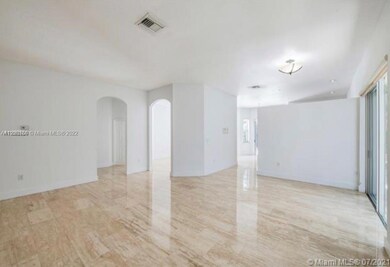 7289 NW 107th Place, Doral, FL 33178 - photo 5