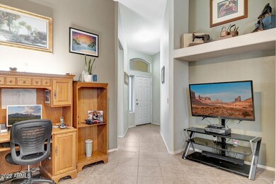 06_8931_E_Crescent_Ave__06_mls
