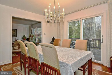 9102 Seven Locks Rd, Bethesda, MD 20817 - photo 6