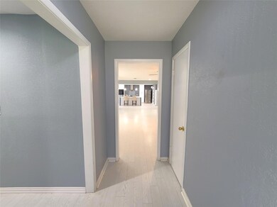 925 Bedford Ct W, Hurst, TX 76053 - photo 7