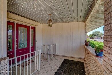 10350 W Caron Dr, Sun City, AZ 85351 - photo 2