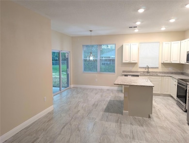 5815 Twisted Oaks Dr, Sebring, FL 33876 - photo 3