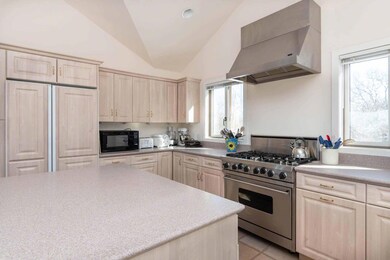 17 Narragansett Ave, Edgartown, MA 02539 - photo 7