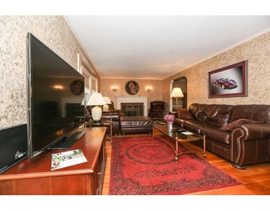 504 Chestnut St, Needham, MA 02492 - photo 2