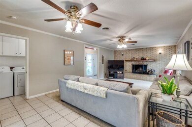 940 Charleston Dr, Bedford, TX 76022 - photo 6