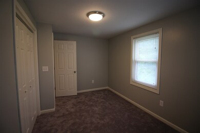 276 Crosbie St, Manchester, NH 03104 - photo 6