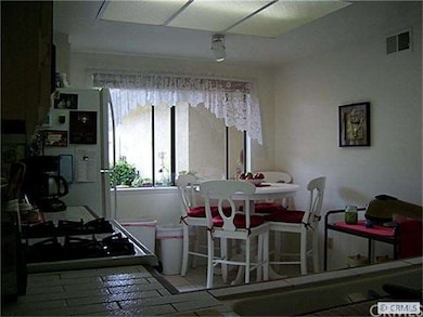 Kitchen has an eating area