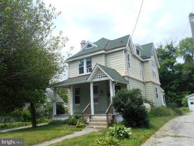 1145 Villanova Ave, Swarthmore, PA 19081 - photo 2