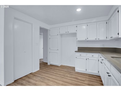 20320 SE Walgren Rd, Damascus, OR 97089 - photo 7