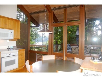 21915 Beachside Dr SE, Yelm, WA 98597 - photo 5