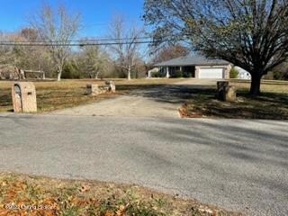 3834 Flatlick Rd, Mount Washington, KY 40047 - photo 2