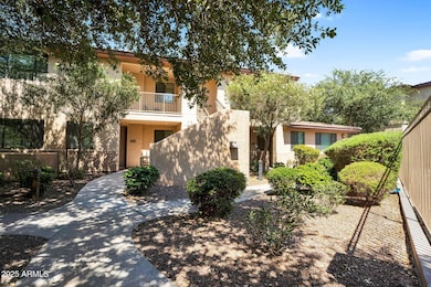 3330 S Gilbert Rd unit 2032, Chandler, AZ 85286 - photo 2