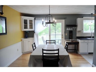 Dining Area/Kitchen