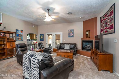 1012 Valley View Dr, Bloomfield, NM 87413 - photo 4
